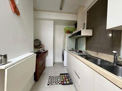 Seletaris (D27), Condominium #621929321